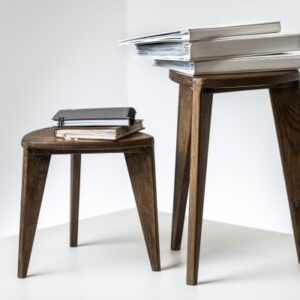 Stočići od drveta Orah