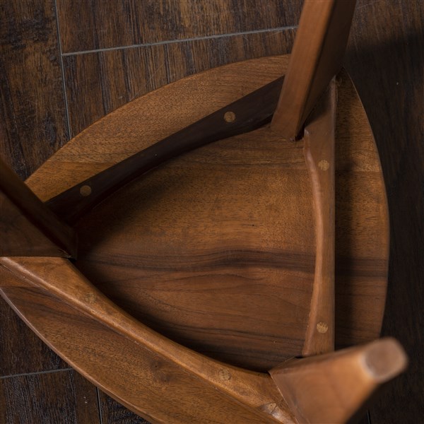 Walnut carved 45 (13) Minimalistička drvena hoklica Hikari Terca sa ručno izdubljenim ergonomskim sedištem od parenog oraha