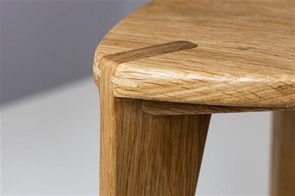 meda furniture 3 (55) Drvena hoklica Hrast S30