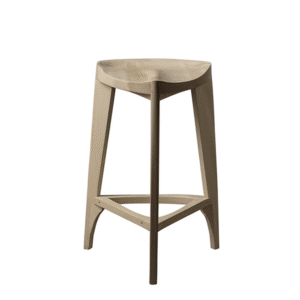 Barska stolica javor na beloj pozadini