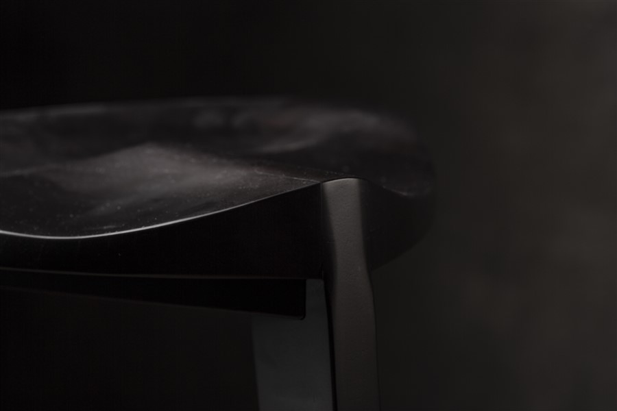 _D7A8541 Drvena barska stolica crna