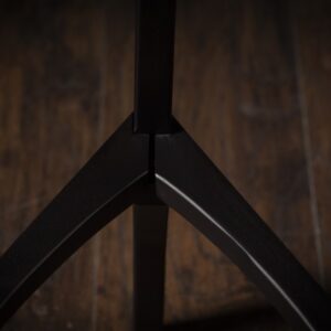 Drvena barska stolica crna