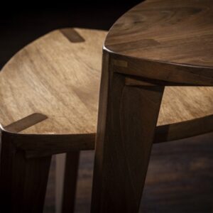 Drvena hoklica L45 Orah