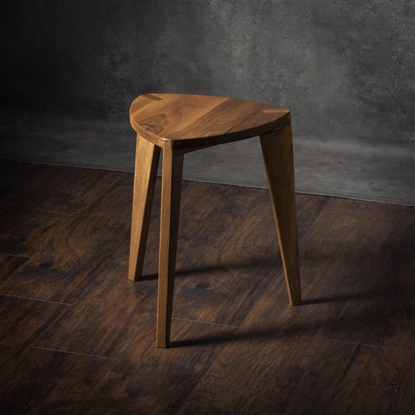 Flat walnut stool (5) Drvena hoklica L45 Orah