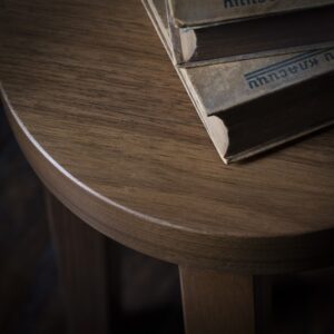 Orahov krug – pomoćni stočić