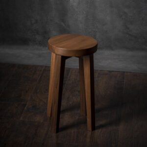 Orahov krug – pomoćni stočić