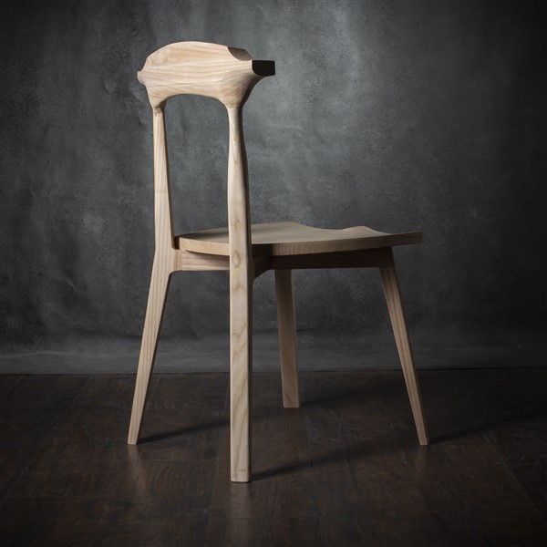 Takumi – ručno rađena drvena stolica od jasena Takumi – ručno rađena drvena stolica od jasena