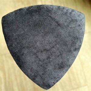 Yoru drvena hoklica od oraha sa tapaciranim tamnosivim sedištem, visina 45 cm