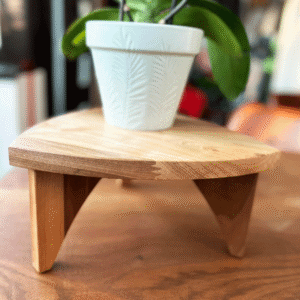 drveno postolje za cveće od punog drveta