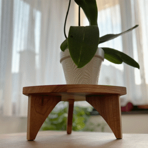 drveno postolje za cveće od punog drveta