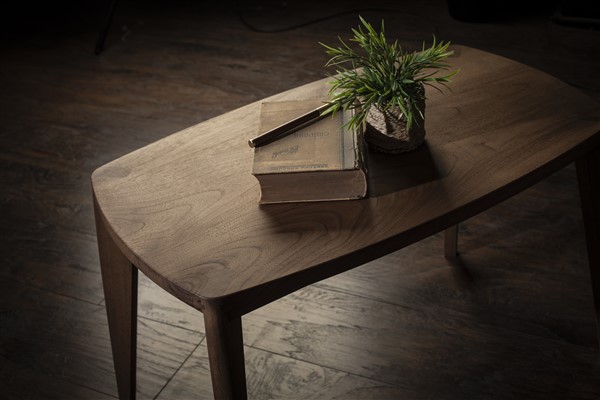 Drveni stočić Nora – 70×40×45 cm | Meda Furniture Drveni stočić Nora od oraha 70x40x45 cm – japandi dizajn, Meda Furniture